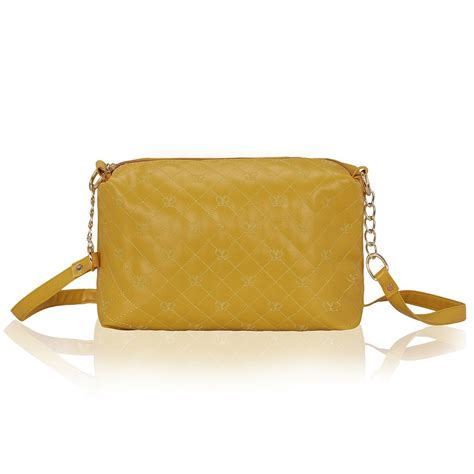 Kleio Quilted Shoulder Bag 